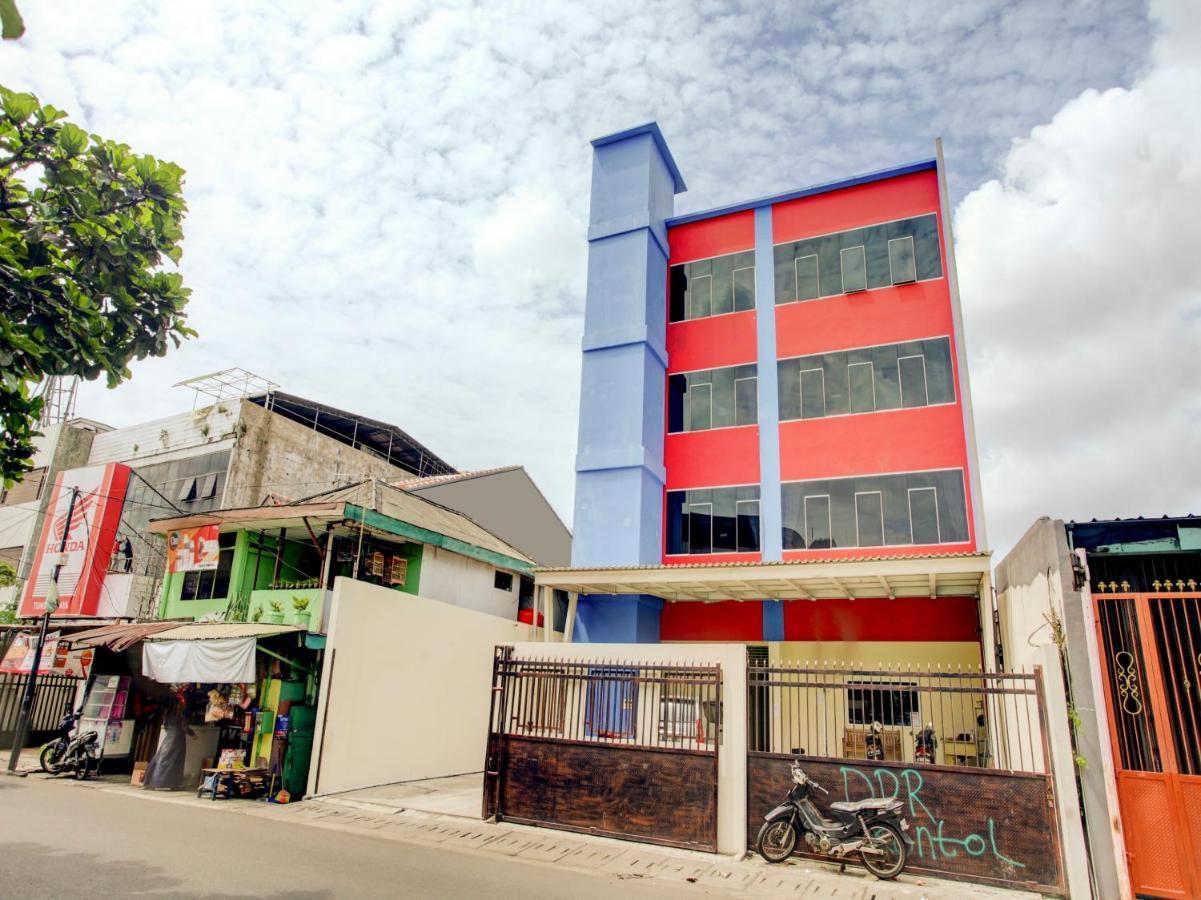 Hotel Oyo 90141 3A Syariah Jakarta Exterior foto