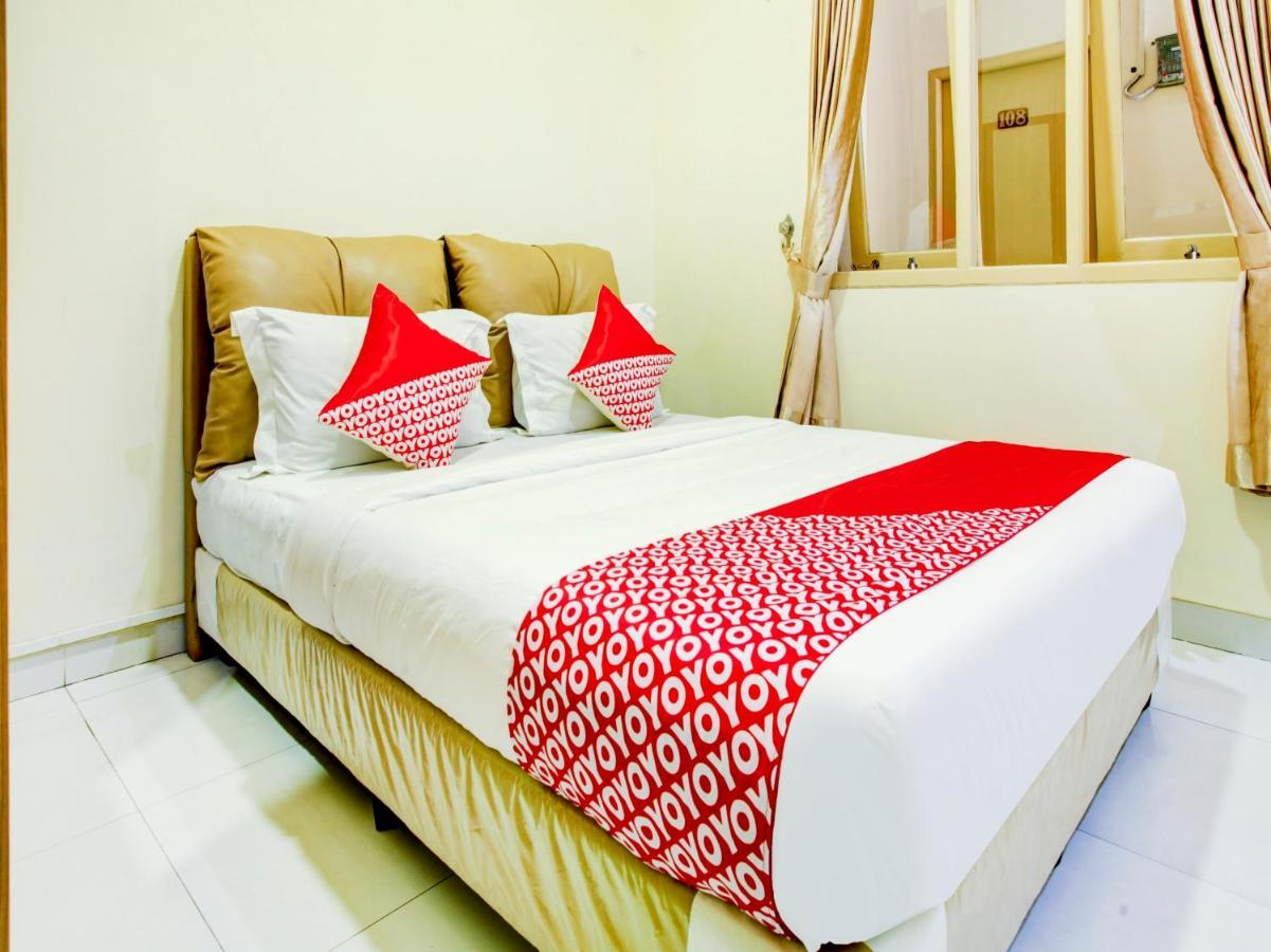 Hotel Oyo 90141 3A Syariah Jakarta Exterior foto